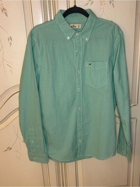 Hollister Men’s Light Mint Button-Down Shirt